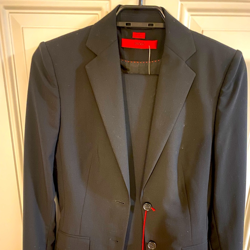 Woman’s Hugo Boss Suit